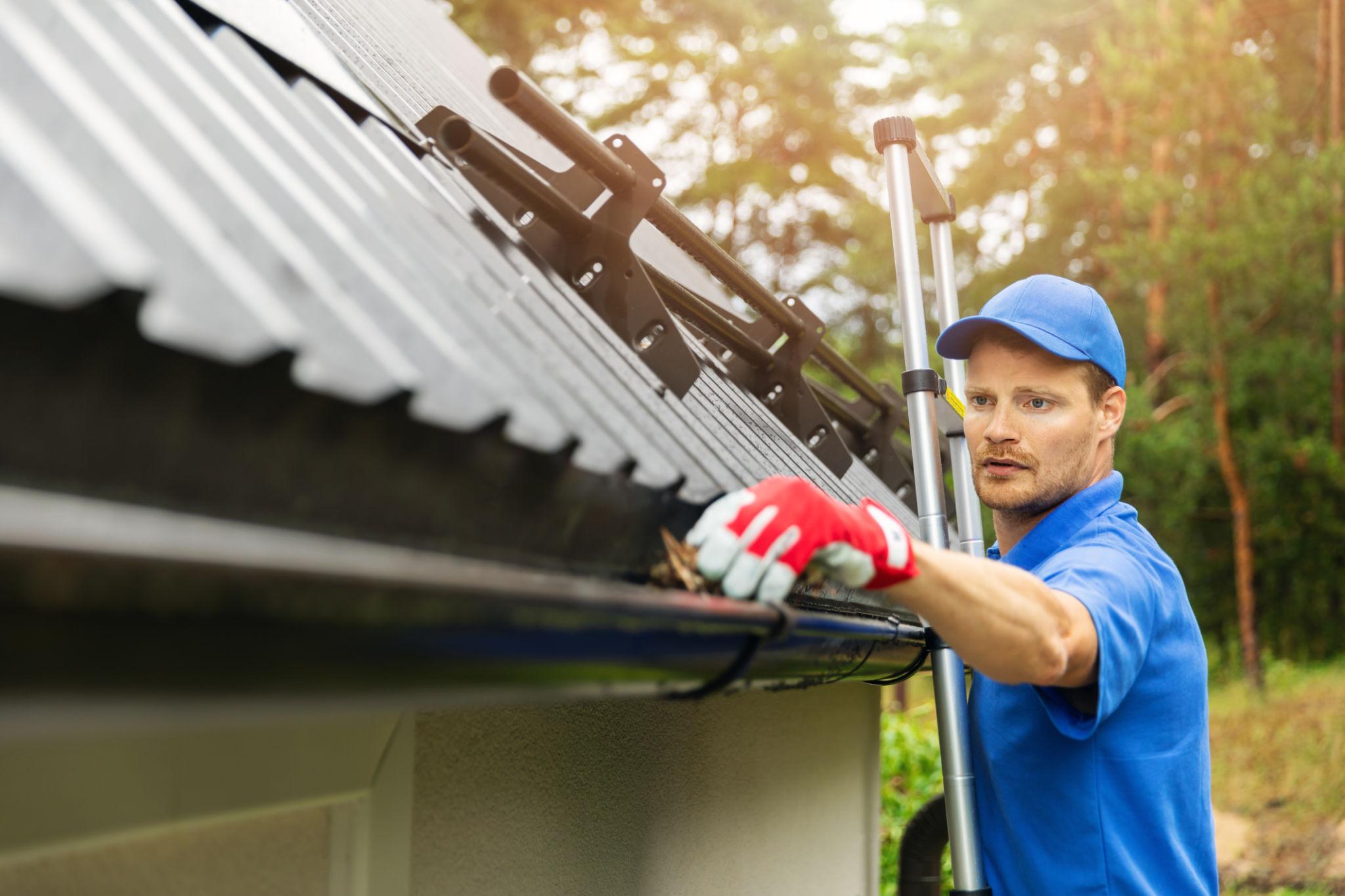 Contractor Gutter Cleaning & Maintenance