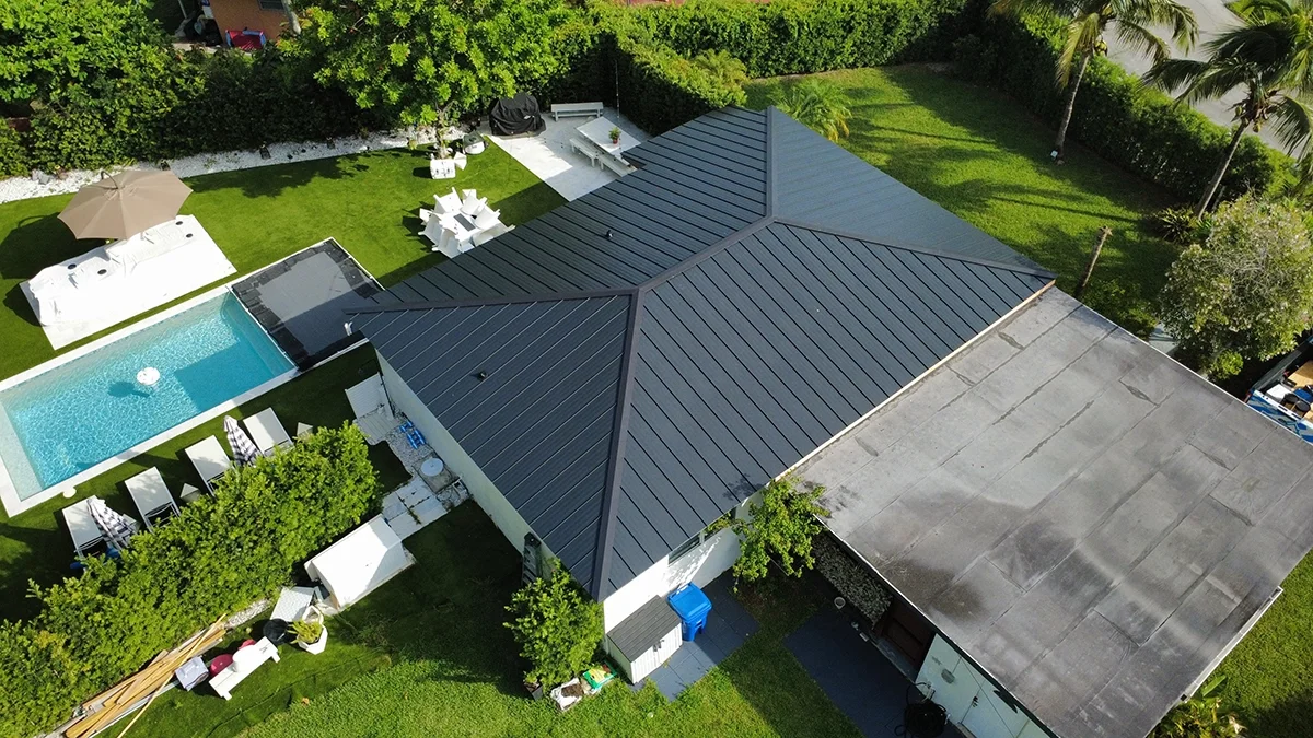 Florida home with a new roof by Maze Roofing