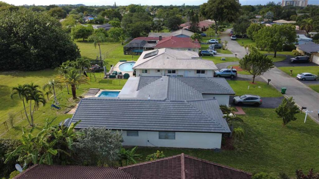 standing seam metal roof replacement carried out by Maze Roofing on a home in Coral Springs, Florida
